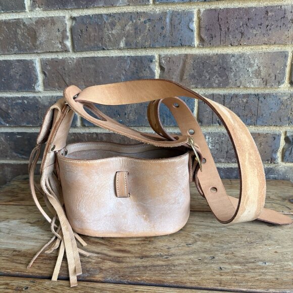 Dual Bottle Leather Wine Caddy Don Santiago Austin, TX - Picture 15 of 16